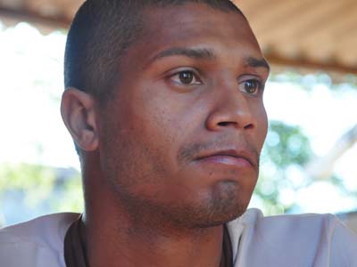 O meia Léo está confiante para a partid desta noite - O meia Léo está confiante para a partid desta noite -