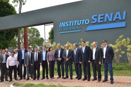 Autoridades participam de inauguração da nova escola do Sesi de Três Lagoas  - Cláudio Pereira 