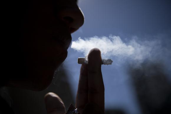 O dia visa alertar a população para os malefícios do tabaco e sensibilizar para a necessidade de proteger as pessoas - Foto/Agência Brasil