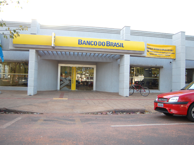 Agência do Banco do Brasil que foi arrombada por ladrões fica a menos de 100 menos da Polícia Federal -