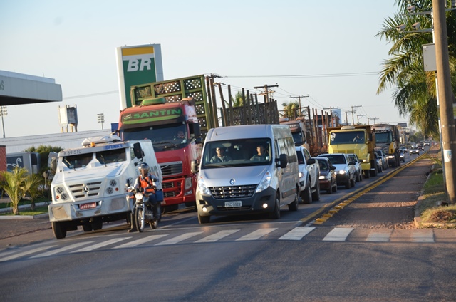 Anel rodoviário visa desviar o tráfego de caminhões da  avenida Ranulpho Marques Leal, rodovia que corta a cidade - Cláudio Pereira/JP