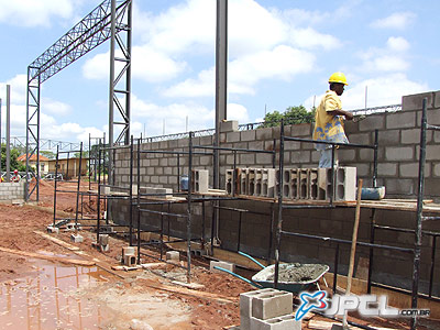 O mercado de trabalho no setor da construção civil foi o que mais demitiu em março em Três Lagoas - O mercado de trabalho no setor da construção civil foi o que mais demitiu em março em Três Lagoas -