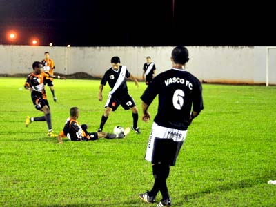 Vasco aplicou a maior goleada da rodada: 4 a 0 na Ponte -