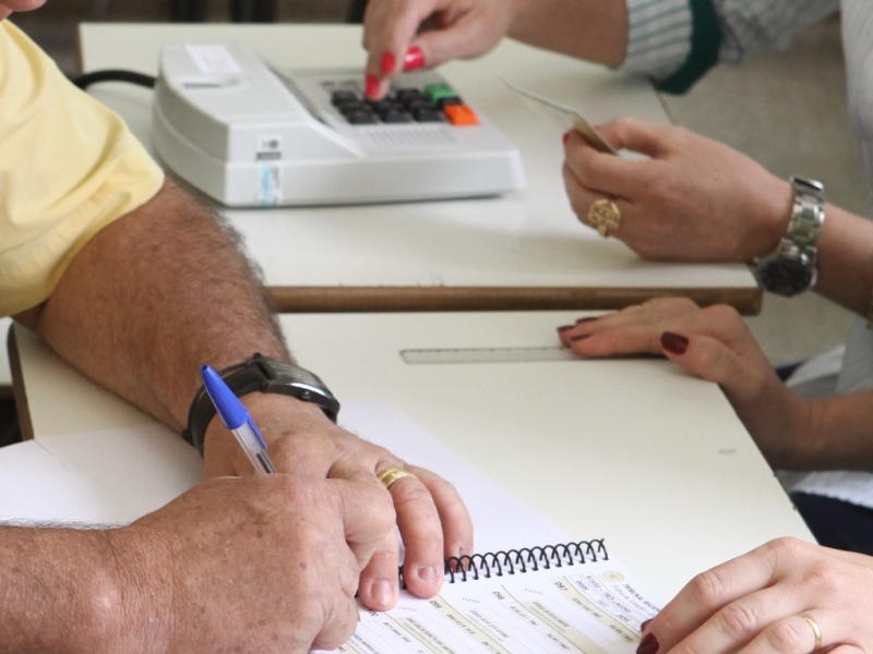 Número de eleitores em cidades do bolsão caiu se comparado com a última eleição - Arquivo/JP