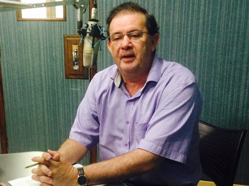 Deputado Eduardo Rocha durante entrevista ao programa RCN Notícias, da Cultura FM de Três Lagoas - Elias Dias/JP