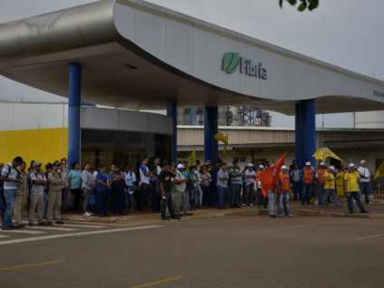 Funcionários da Fibria, Eldorado e Internacional Paper ameaçam greve