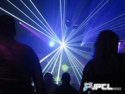 Para os fãs do funk, nesta sexta-feira (9), na casa do Elis, tem Electro Funk - Melhores Momentos, com a animação do DJ Marcelo -