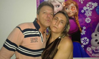 Halley morreu após ser atingida por três tiros por Renato Otoni, que cometeu suicídio, dois dias depois - Álbum de família