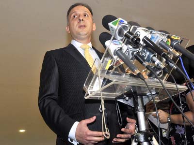 Aguinaldo Ribeiro em primeira coletiva à imprensa -
