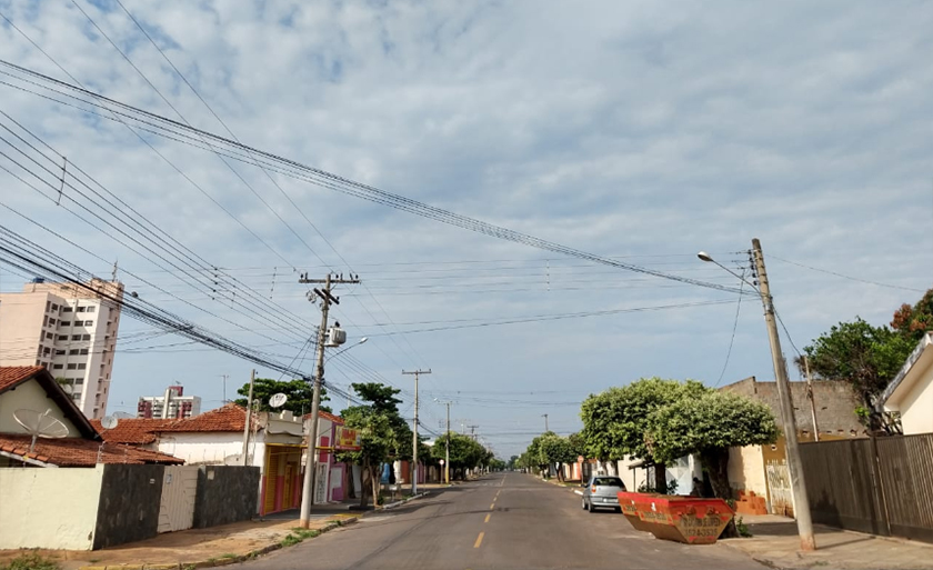 Três Lagoas amanheceu com sol e algumas nuvens, mas terá chove rapidamente durante o dia e à noite - Danielle Leduc/JP