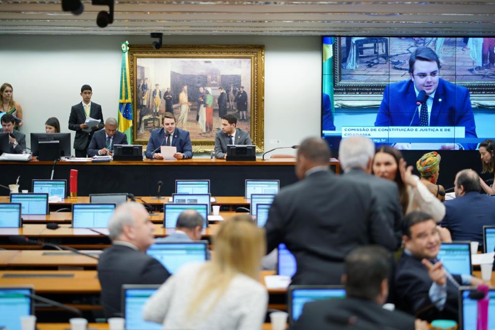 CCJ aprova projeto que torna estupro crime imprescritível - Foto: Agência Senado
