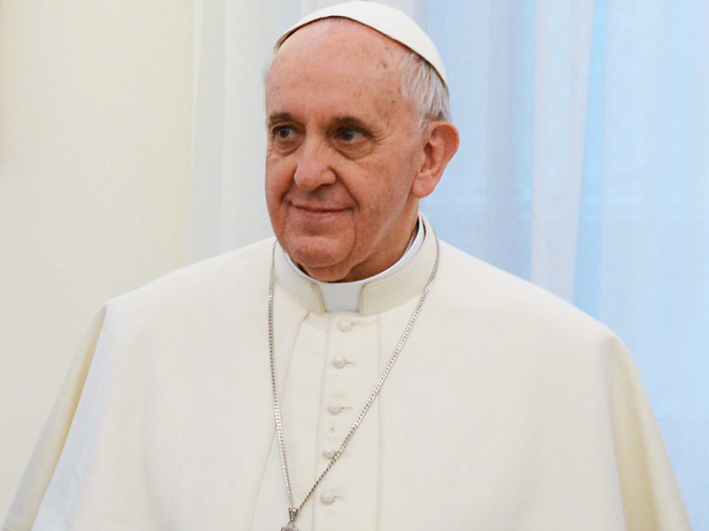 Deus não pode ser usado para justificar violência, diz papa Francisco Deus não pode ser usado para justificar violência, diz papa Francisco