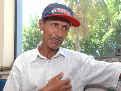 Altino Evangelista Nunes, 74 anos, trabalha como carpinteiro na Prefeitura há 20 anos -