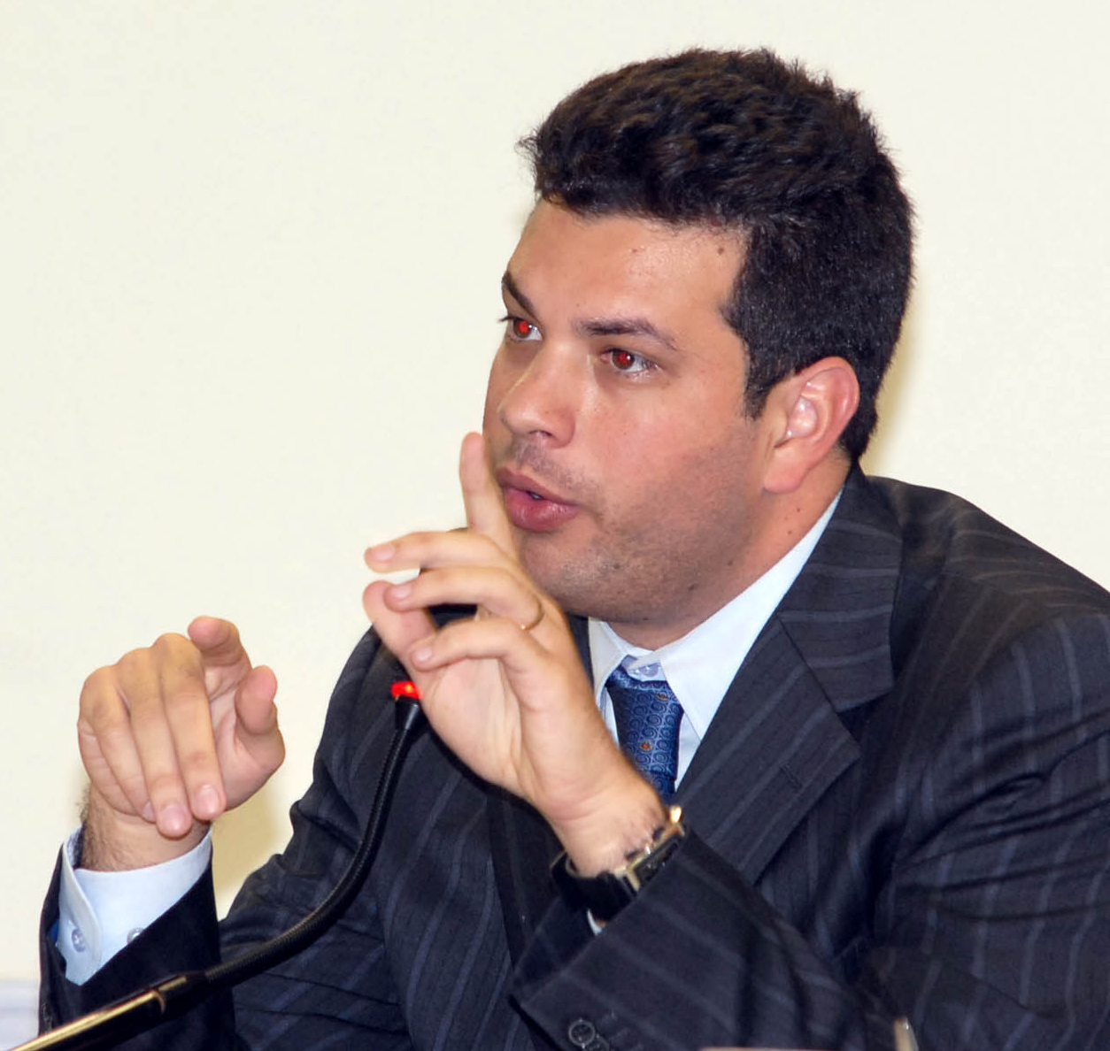 Picciani disse que “vai continuar os trabalhos de diálogo na bancada” - Divulgação/Câmara dos Deputados Picciani disse que “vai continuar os trabalhos de diálogo na bancada” - Divulgação/Câmara dos Deputados