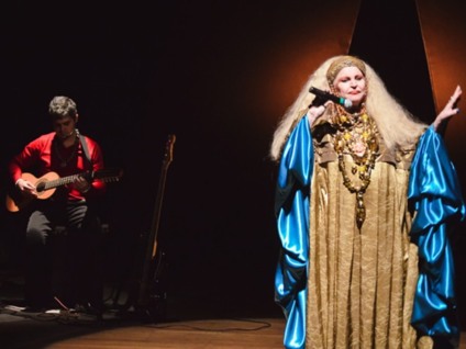 Ele canta em uma de suas últimas apresentações, em maio, em Belo Horizonte (MG) - Divulgação/Estúdio Mandala