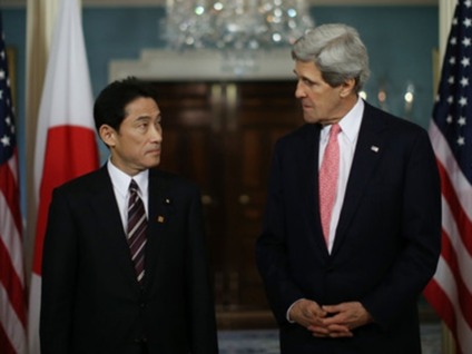 Ministros dos Negócios Estrangeiros do Japão e dos Estados Unidos, Fumio Kishida e John Kerry - Arquivo/Mark Wilson/Getty Images North America
