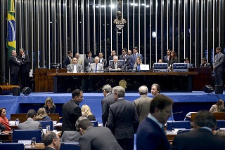 Sessão inicial do julgamento foi tensa e durou cerca de 15 horas - Pedro França/Agência Senado