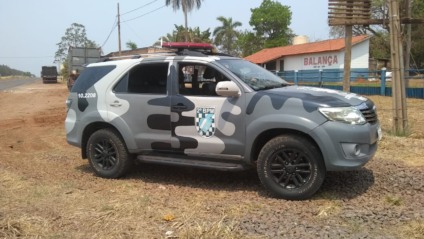 Trio tenta jogar drogas em presídio foram advertidos à tiros e fogem em região de mata - Alfredo Neto/JPNews