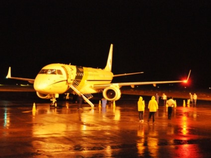 Avião com a equipe de segurança,  comunicação e cerimonial de Dilma Rousseff  chegou ontem em Três Lagoas - Divulgação/Secom
