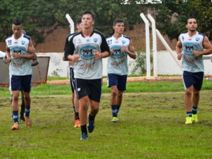 Elenco do Ivinhema já treina para o Campeonato Estadual - IviNotícias