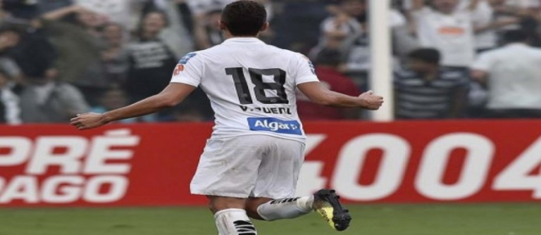 Vitor Bueno marcou o primeiro gol do Santos - André Mendes.