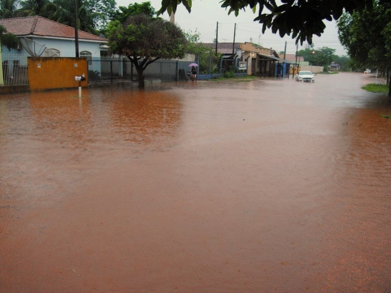 Alagamento em bairro da cidade - Arquivo/JP