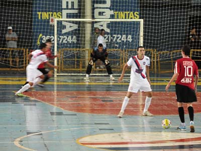 Os gols foram marcados por Crystiano (dois), Neto e Rodrigo, Tio João e Marquinhos -