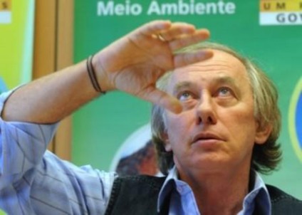 Ministro do Meio Ambientel tenta desburocratizar ações ambientais do Governo -