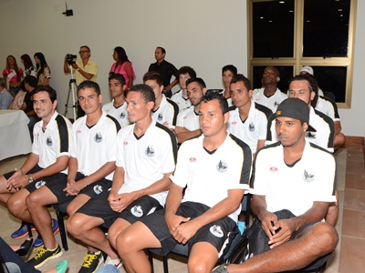 Jogadores do time do Misto -