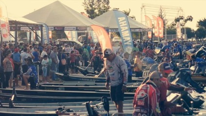 Cerca de 350 equipes devem participar do Torneio de Pesca - divulgação/apetl