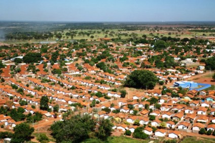 Inicialmente prevê a regularização de 300 casas, mas futuramente, de todos os imóveis localizados no bairro Vila Piloto serão regularizados - Divulgação/prefeitura