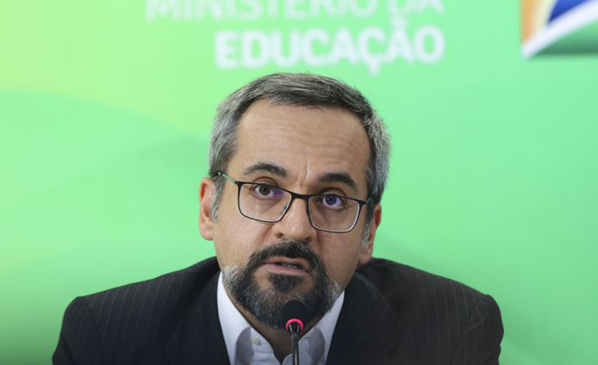 Abraham Weintraub disse que a preocupação do MEC será selecionar os melhores alunos para ocupar vagas no ensino superior - Arquivo/Fabio Rodrigues Pozzebom/Agência Brasil