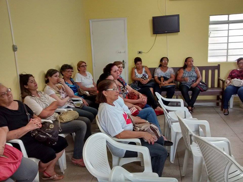 Participaram da reunião enfermeiros, técnicos e auxiliares - Divulgação