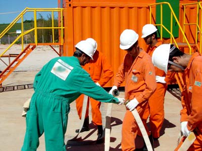 A escassez de profissionais qualificados não se limita às vagas mais especializadas - A escassez de profissionais qualificados não se limita às vagas mais especializadas -