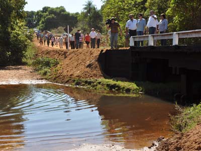 A solenidade foi realizada no Assentamento 20 de Março, localizado na região do Distrito de Arapuá - A solenidade foi realizada no Assentamento 20 de Março, localizado na região do Distrito de Arapuá -