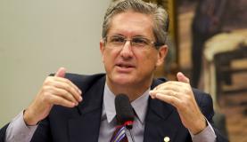 O limite é a segunda-feira, diz o presidente da comissão, Rogério Rosso - Rogério RossoArquivo/Agência Brasil O limite é a segunda-feira, diz o presidente da comissão, Rogério Rosso - Rogério RossoArquivo/Agência Brasil