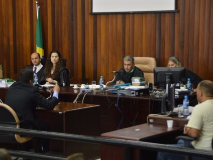 Um dos policiais que sofreu a tentativa de homicídio é ouvido como testemunha - Divulgação/PRF