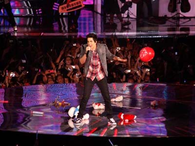 Segundo a assessoria de Luan, foram investidos R$ 4 milhões na produção do DVD -