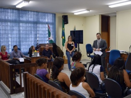 Evento reuniu 11 adolescentes infratores, com procedimentos perante a justiça de Paranaíba - Divulgação Evento reuniu 11 adolescentes infratores, com procedimentos perante a justiça de Paranaíba - Divulgação
