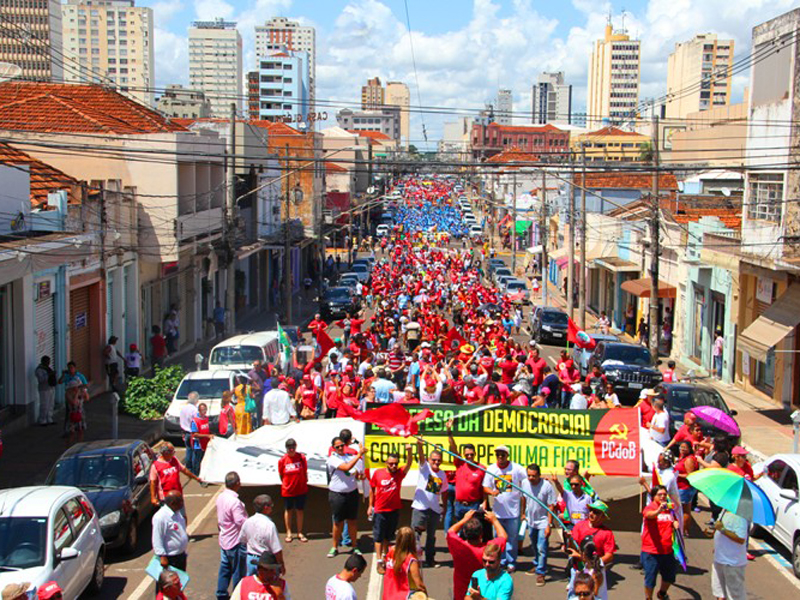 Protesto se somou a mobilização organizada pelas centrais sindicais e pelos movimentos sociais de todo o Brasil - Divulgação