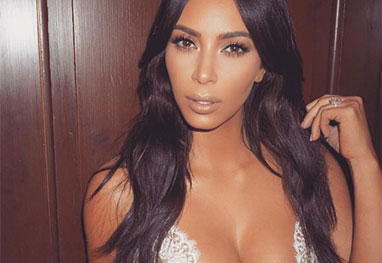 Polícia francesa tenta identificar ladrão de Kim por DNA Polícia francesa tenta identificar ladrão de Kim por DNA