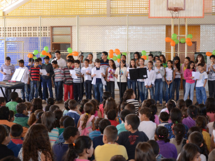 Crianças receberam orientações e também participaram de brincadeiras - Divulgação