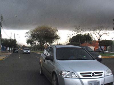 Mesmo com tempo chuvoso os registros apontam queda nos acidentes de trânsito - Mesmo com tempo chuvoso os registros apontam queda nos acidentes de trânsito -