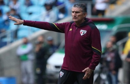 Treinador do São Paulo reconheceu que time não foi bem e ressaltou empenho do adversário  - Rubens Chiri/saopaulofc.net