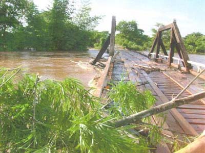 Entre as estruturas danificadas, há pontes de pequena extensão, como 10 metros, até grandes travessias -
