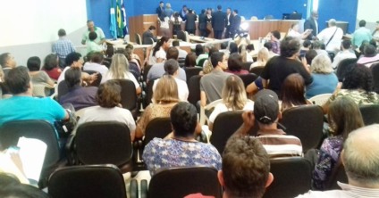 Sessão foi acompanhada por diversos servidores que são contra o percentual de 3% - Ana Cristina Santos/JPNews