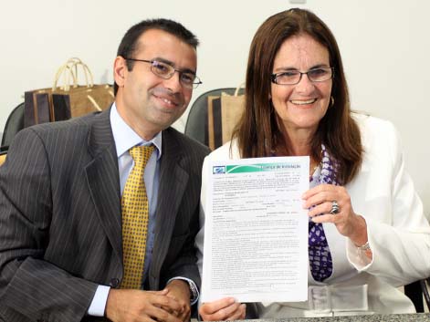 Diretora da Petrobras recebeu em fevereiro, na Capital, licença de instalação da fábrica -
