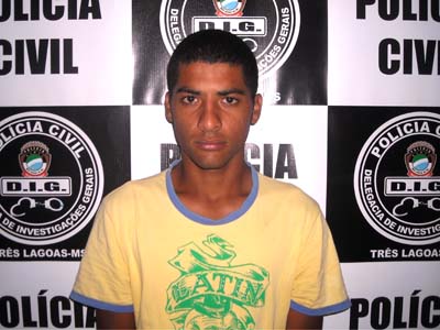 Lucas Elias Acre foi preso na casa de sua mãe -