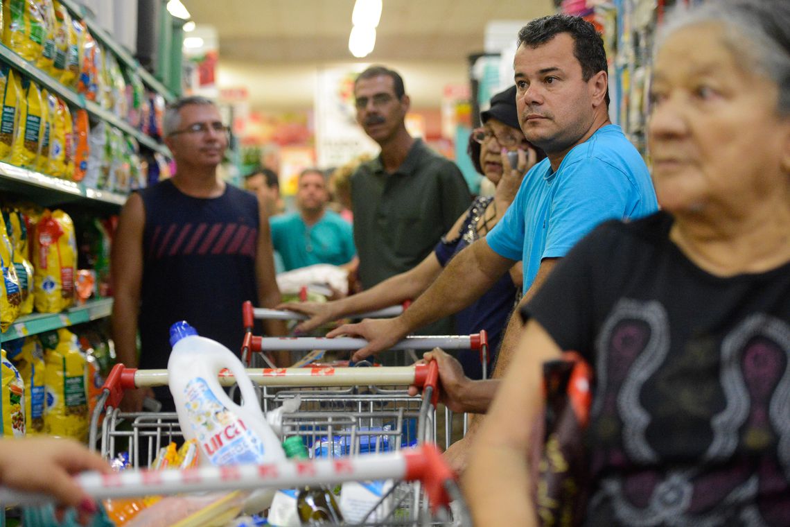 Cesta mais cara do país foi a de São Paulo, onde o conjunto de alimentos essenciais custava, em média, R$ 522,05 - Tânia Rêgo/Agência Brasil