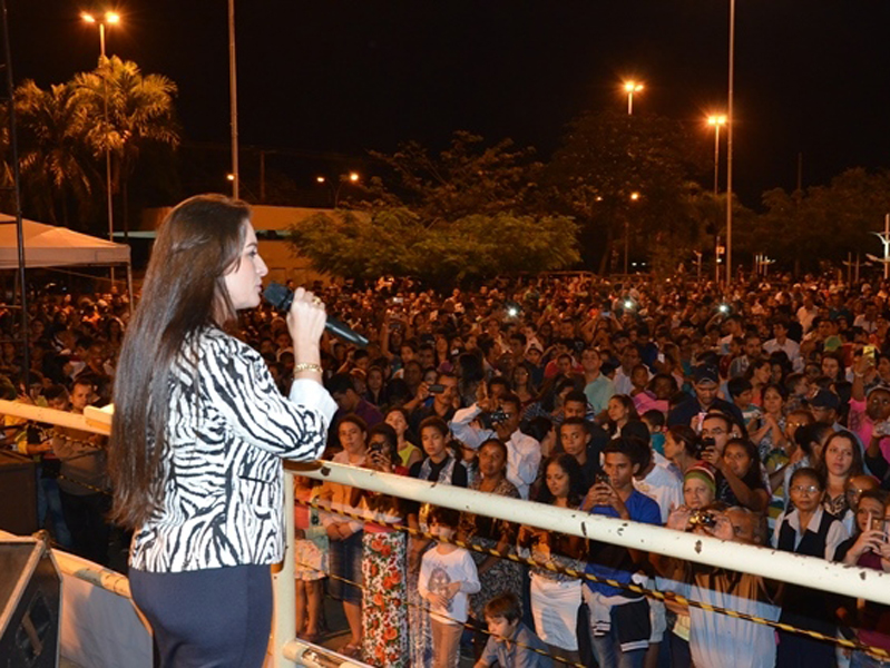 Público pode prestigiar a participação da cantora pentecostal Lauriete Rodrigues - Divulgação